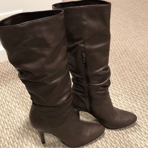 Steve Madden “Tribune” boots